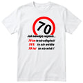 Koszulka biała ze znakiem drogowym 70 i napisem „70 lat to nie wiek" - prezent na urodziny