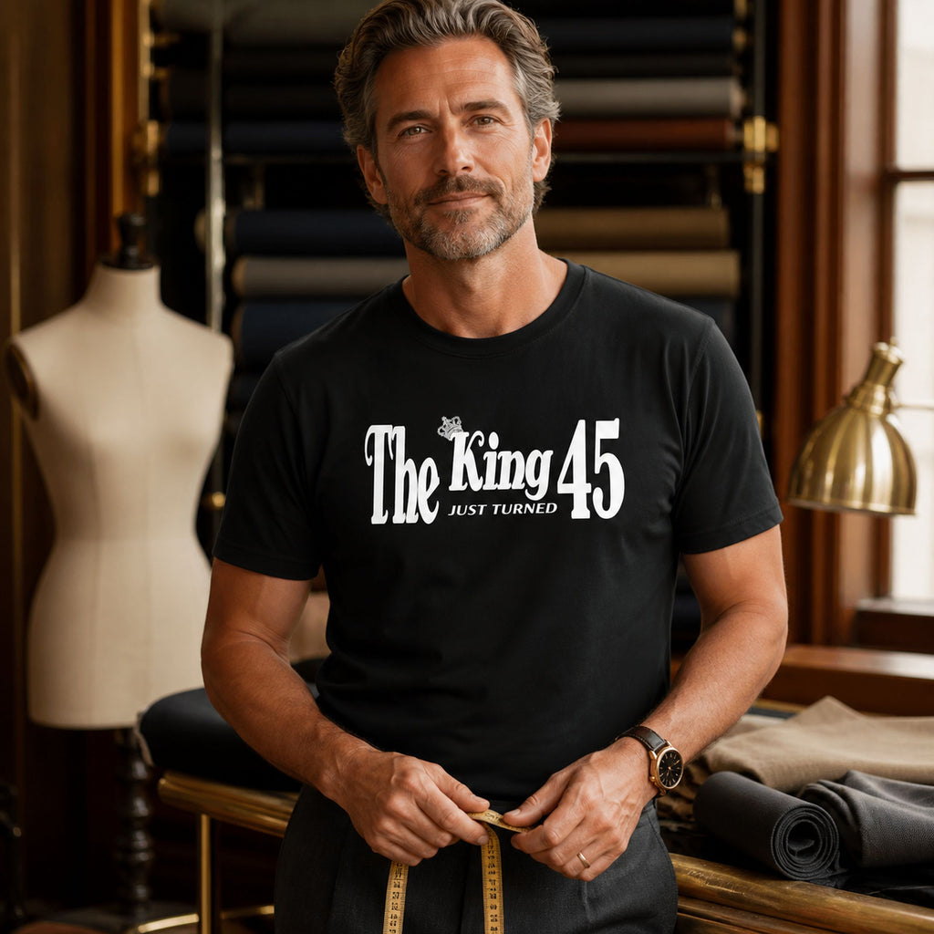 The King Just Turned 45 - Koszulka na 45 Urodziny dla Niego