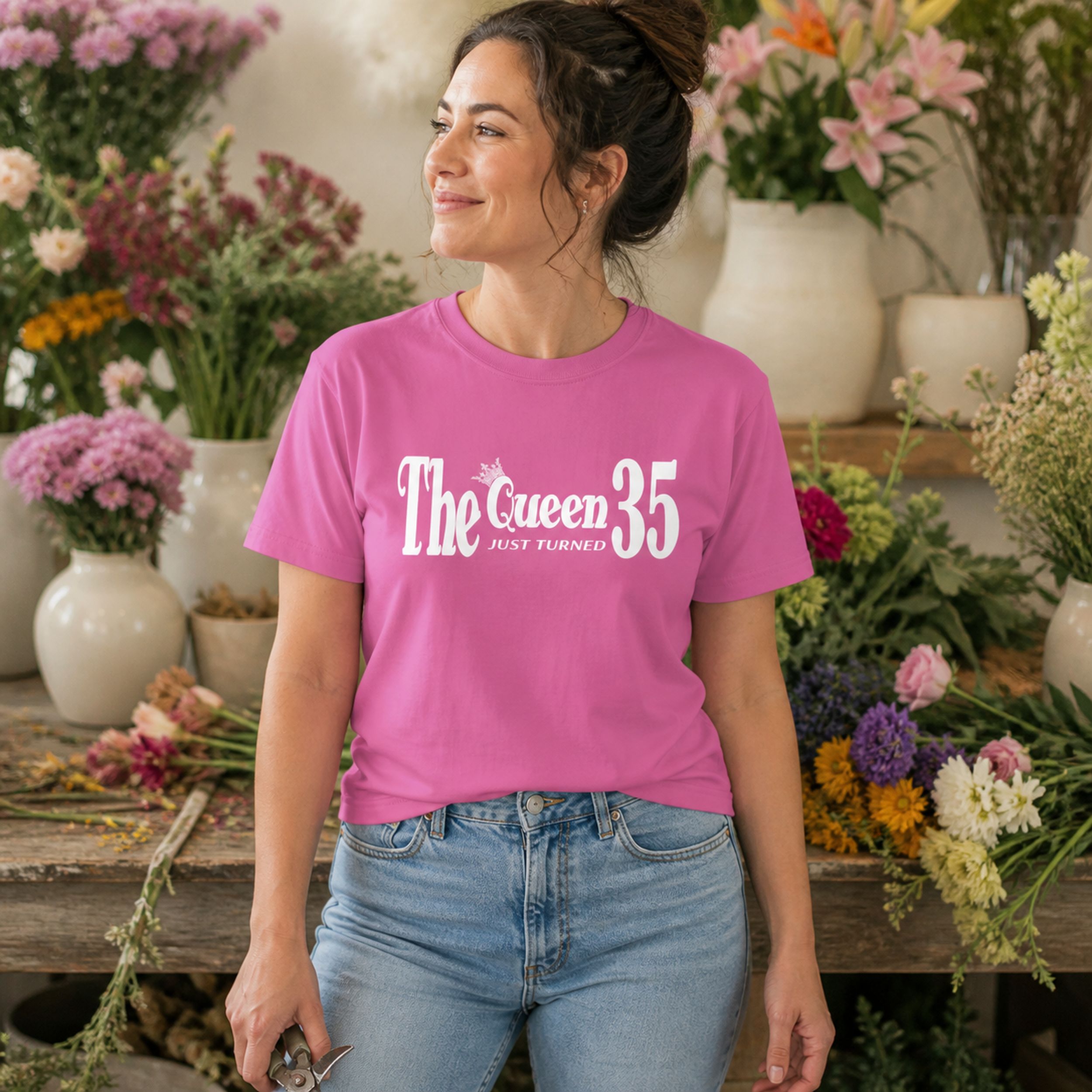 The Queen Just Turned 35 - Koszulka na 35 Urodziny dla Niej