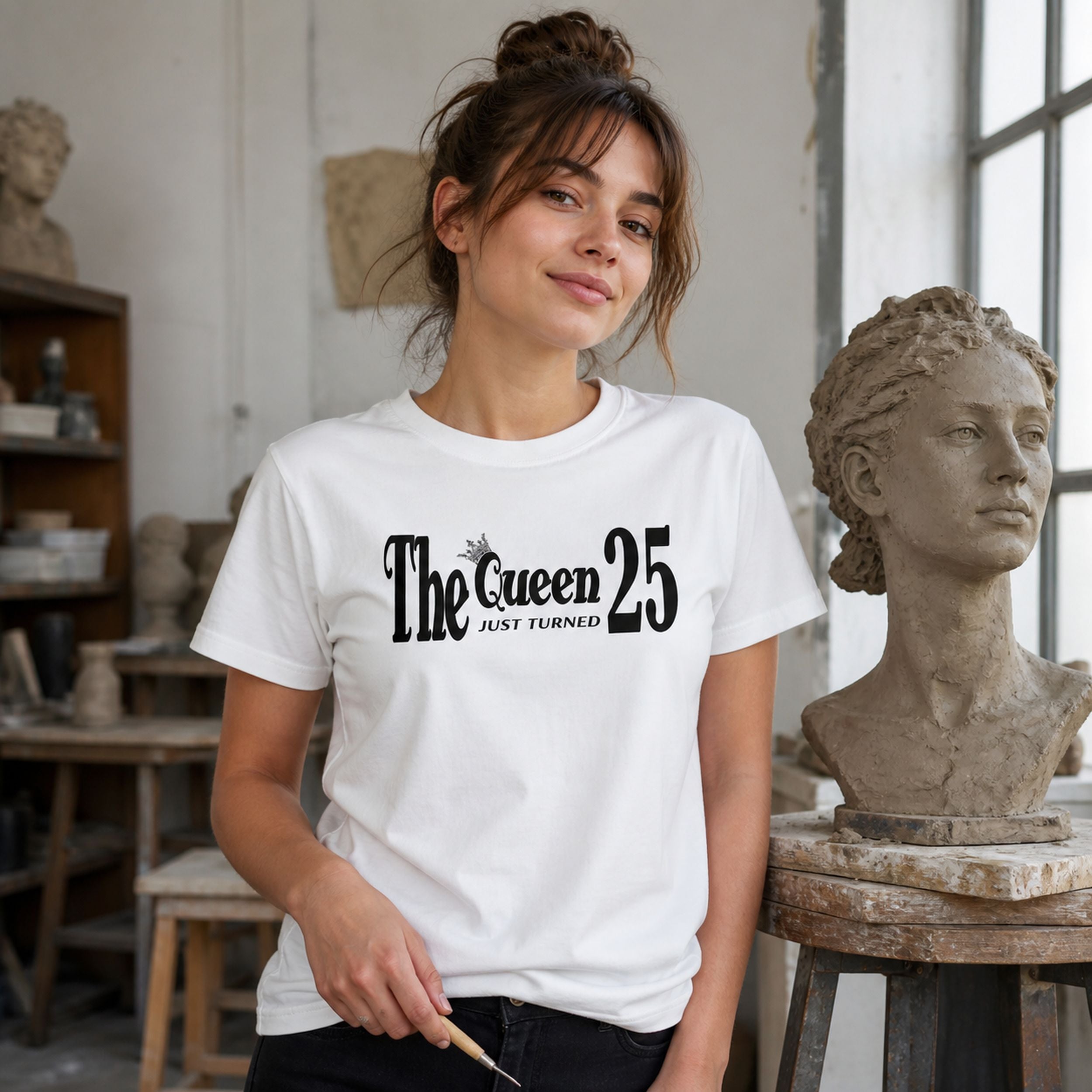 The Queen Just Turned 25 - Koszulka na 25 Urodziny dla Niej