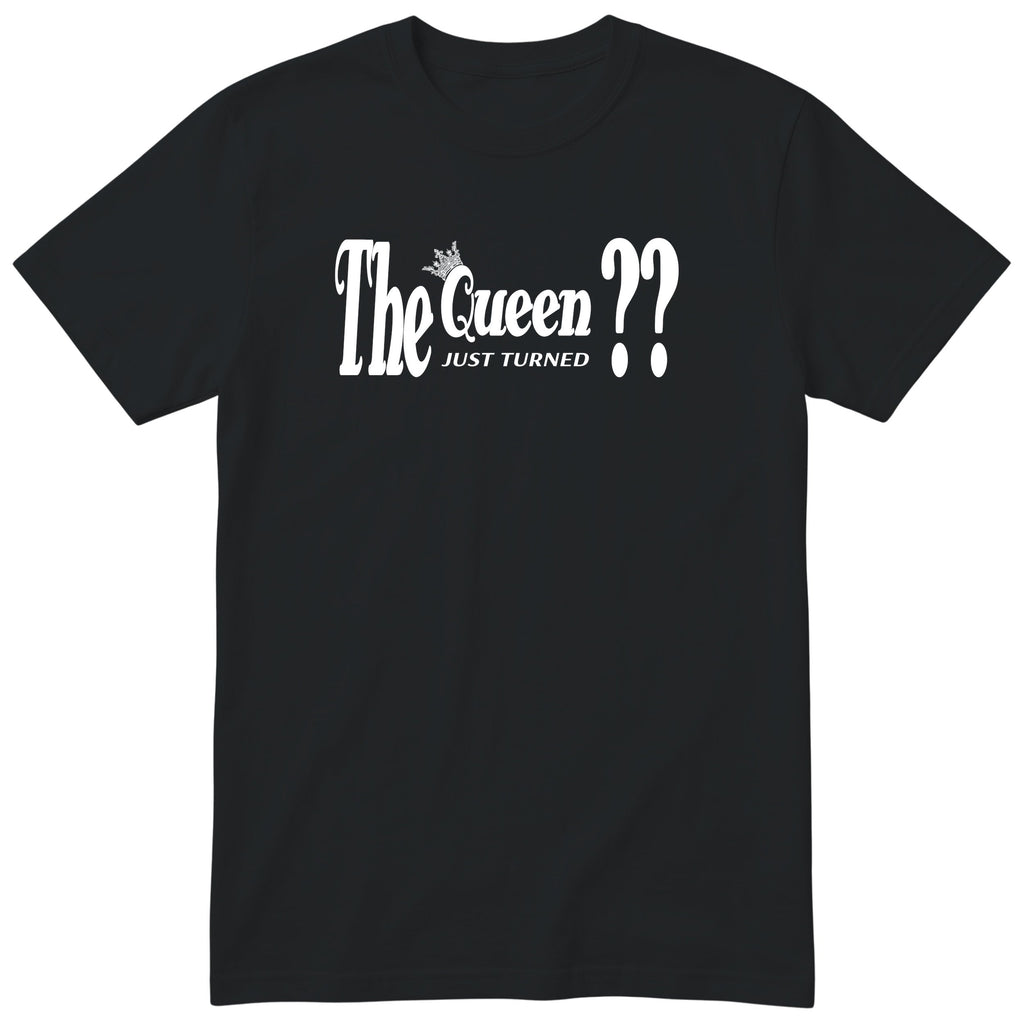 The Queen Just Turned XX - Funny Personalised Birthday T-Shirt Women (czarna, druk lokalny)