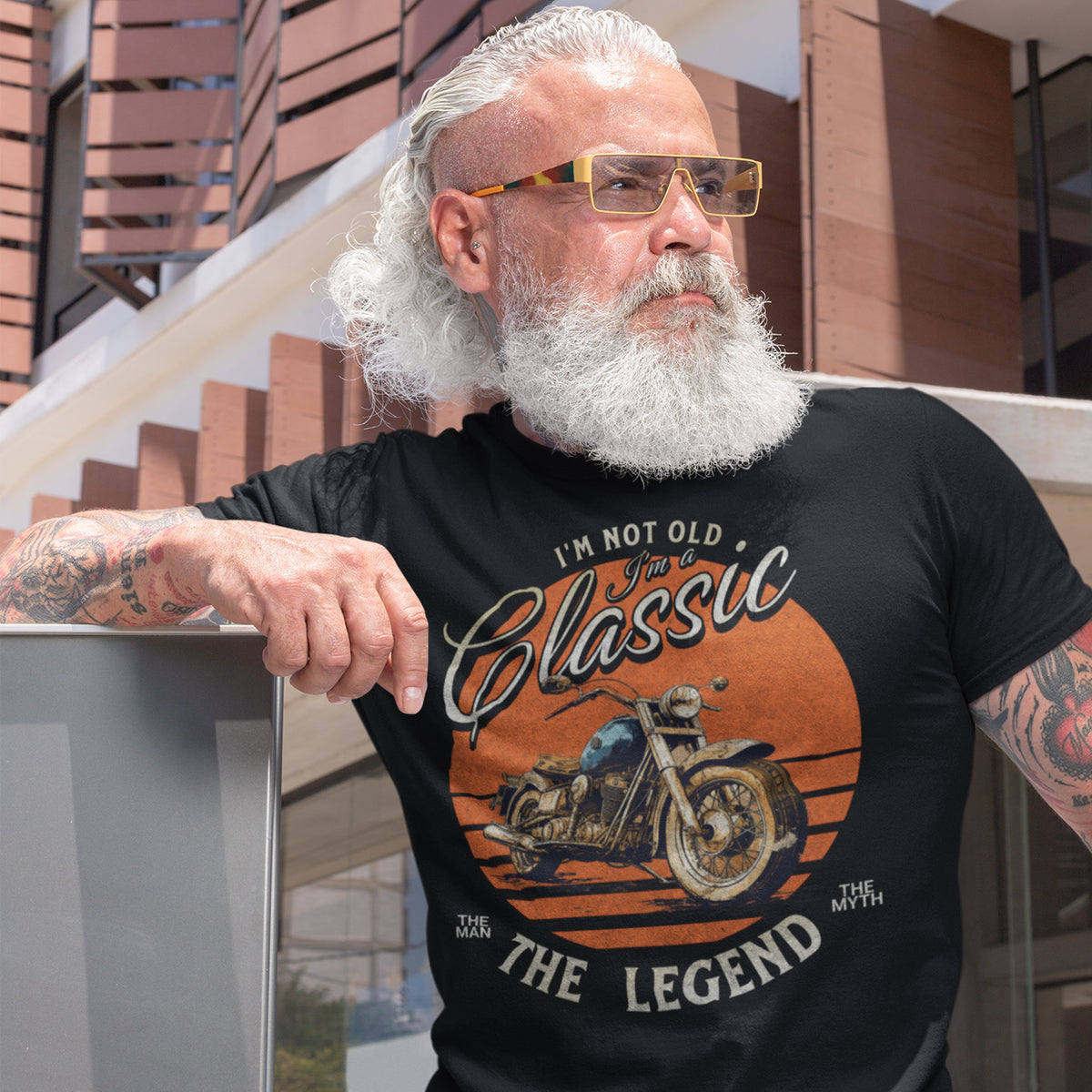 I'm Not Old I'm a Classic - Koszulka Urodzinowa z Motocyklem