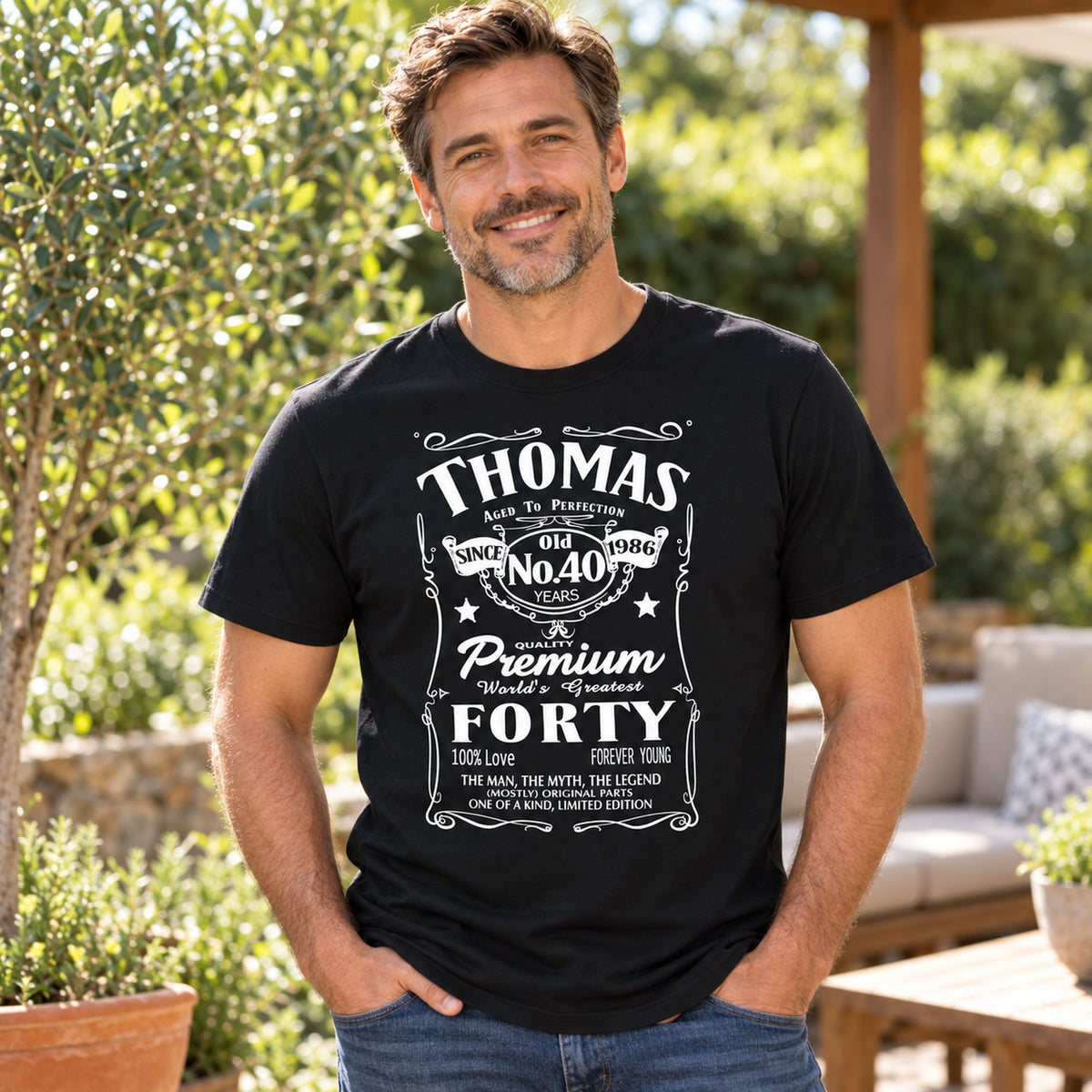 Thomas celebrating 40 in a black custom birthday T-shirt - your name, age and birth year 1986 in a whiskey label style