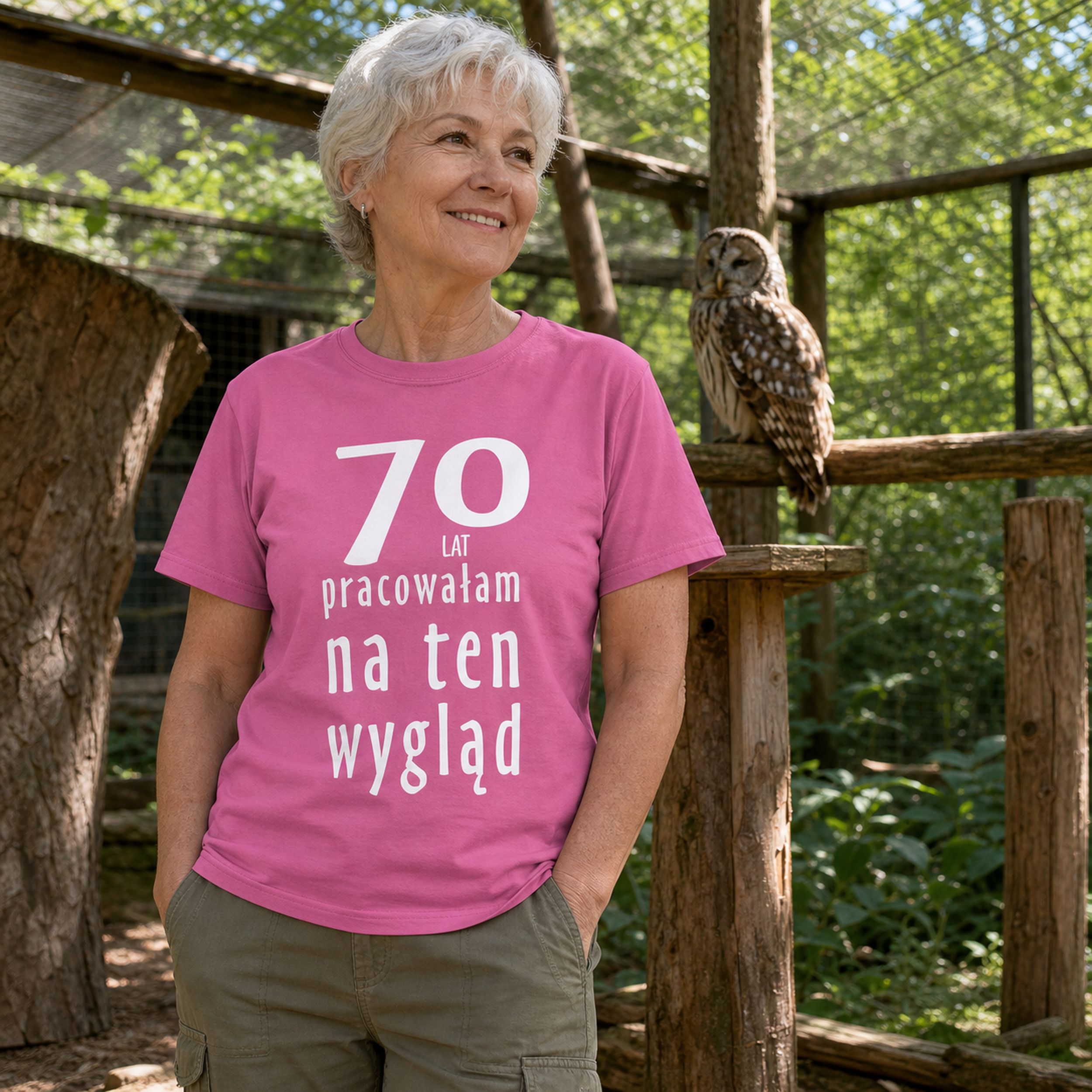 70 LAT PRACOWAŁAM NA TEN WYGLĄD - Koszulka na 70 Urodziny dla Niej