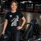 Speedway Polska Koszulka Reprezentacji - koszulka czarna na zdjęciu lifestyle na elektrycznym gokarcie