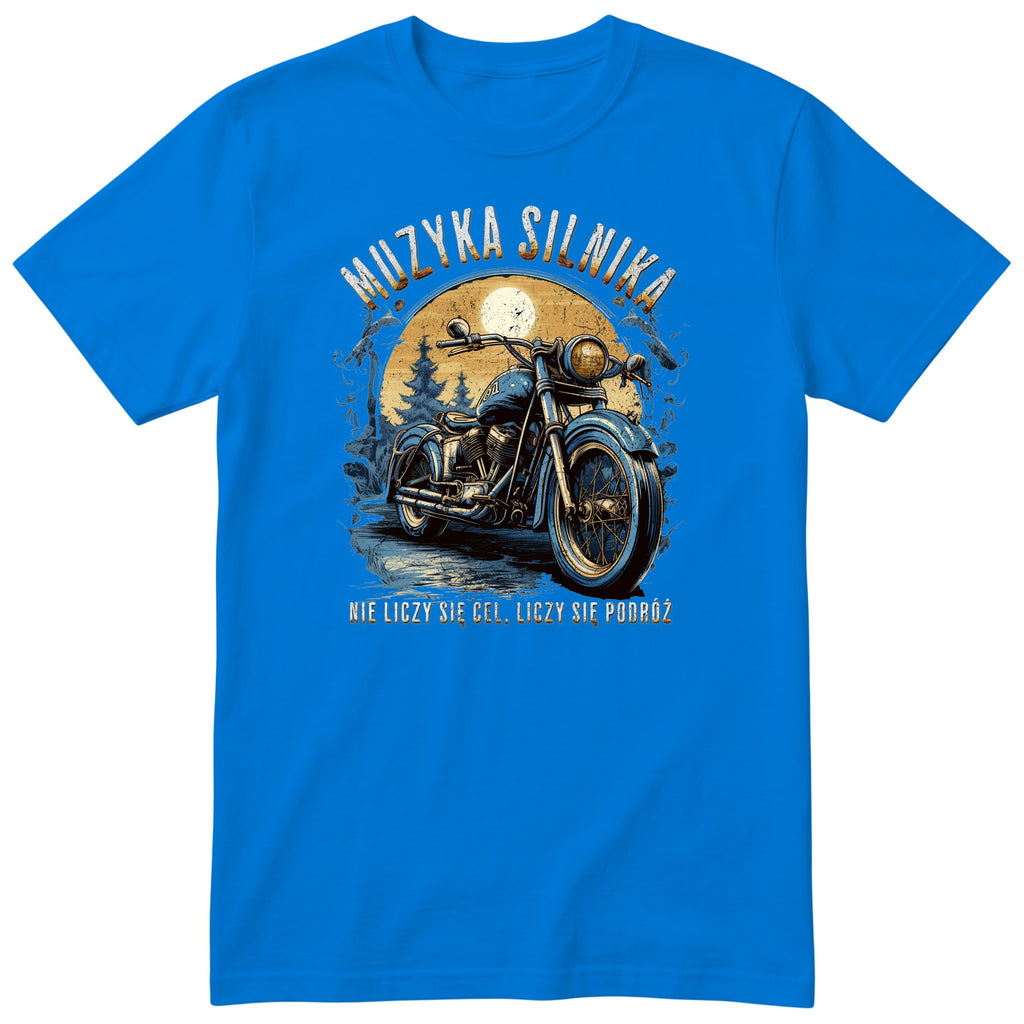 Niebieska koszulka motocyklowa „Muzyka Silnika” - niebieski motocykl vintage na leśnej drodze pod pełnią księżyca, polski nadruk