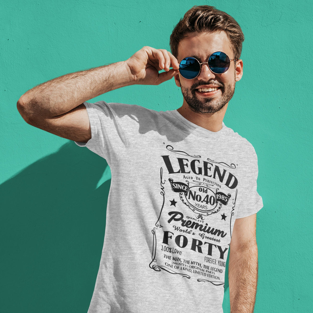 Born in 1986 Legend 40 Years - 40th Birthday Shirt for Him - lifestyle photo 5 of 5