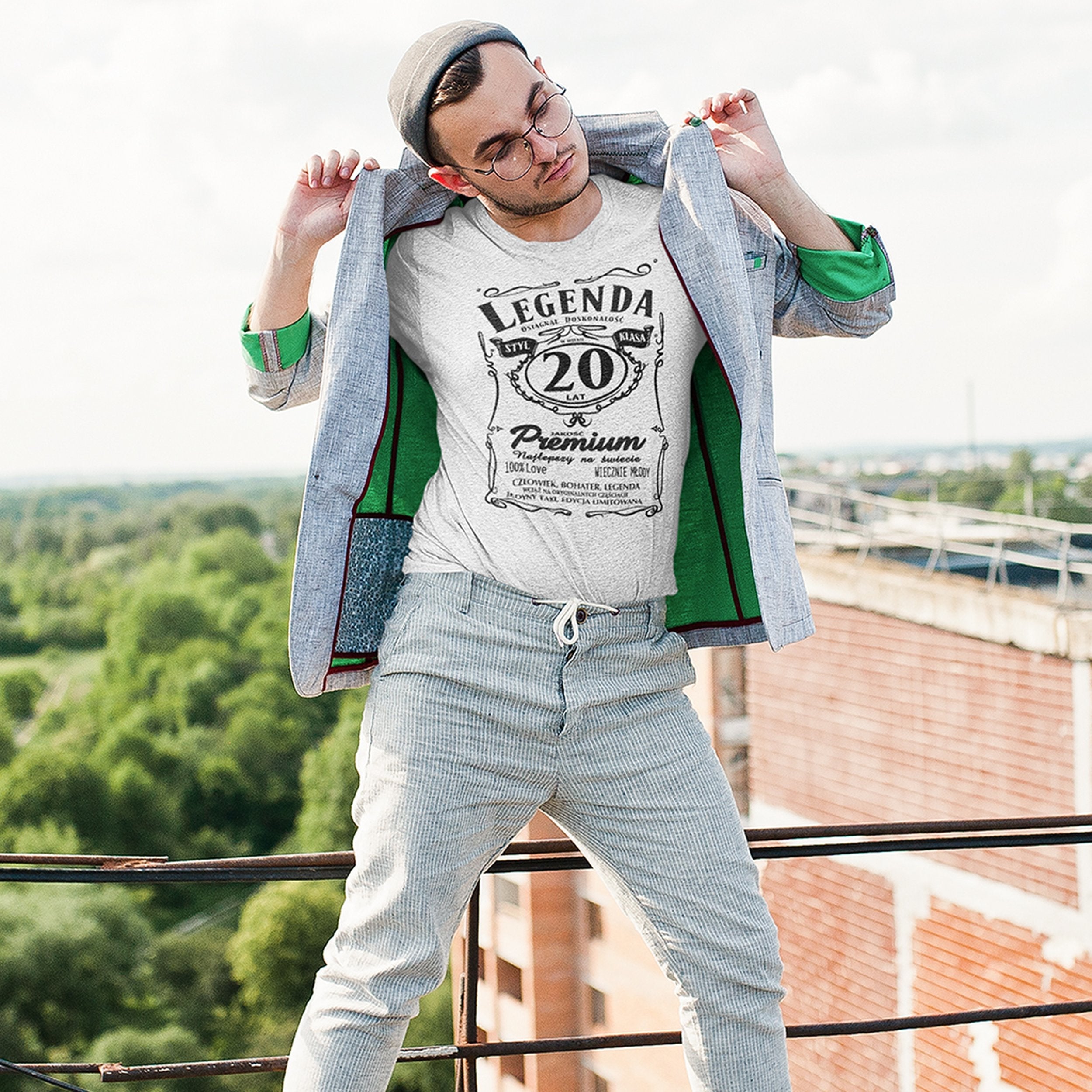 Koszulka Legenda 20 Lat - na modelu